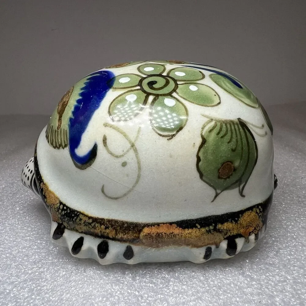 KEN EDWARDS HAND PAINTED MEXICAN POTTERY TURTLE FIGURINE 3.5” MEXICO FOLK ART